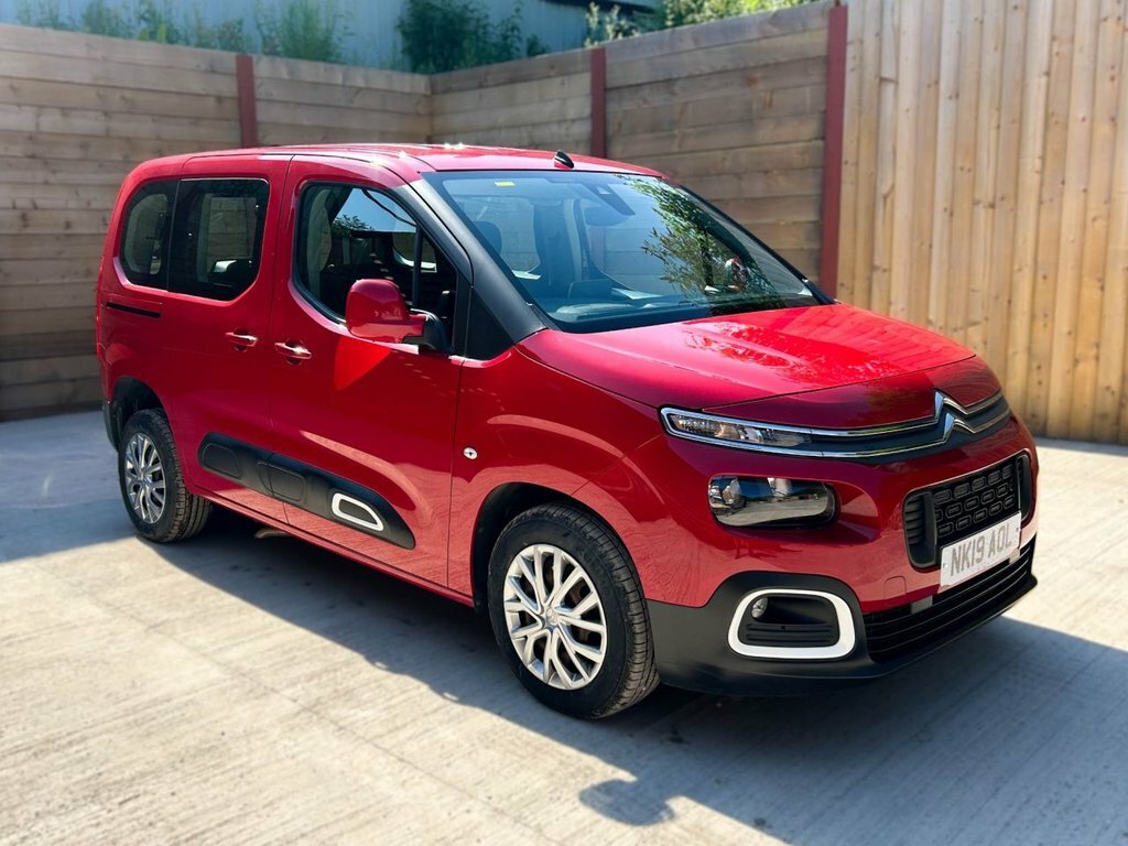 Citroen Berlingo 1.5L Feel Red #3