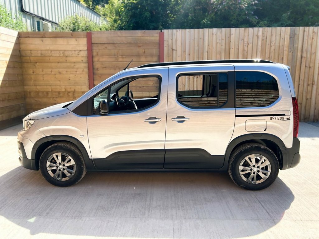 Peugeot Rifter 1.5L Allure Grey #4