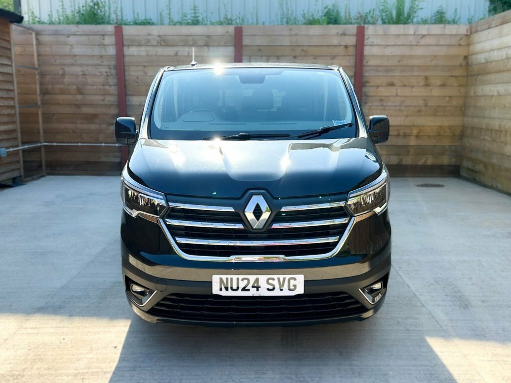 Renault Trafic 2L Extra NU24SVG Black #5