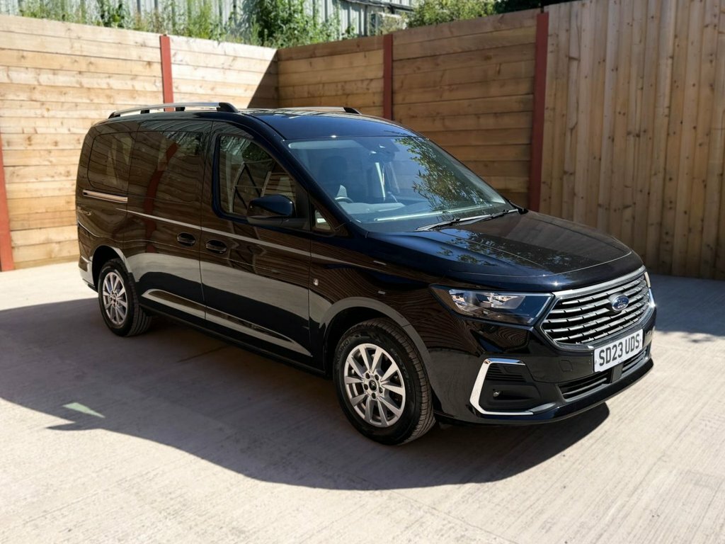 Ford Grand Tourneo Connect 2L Titanium Black #3