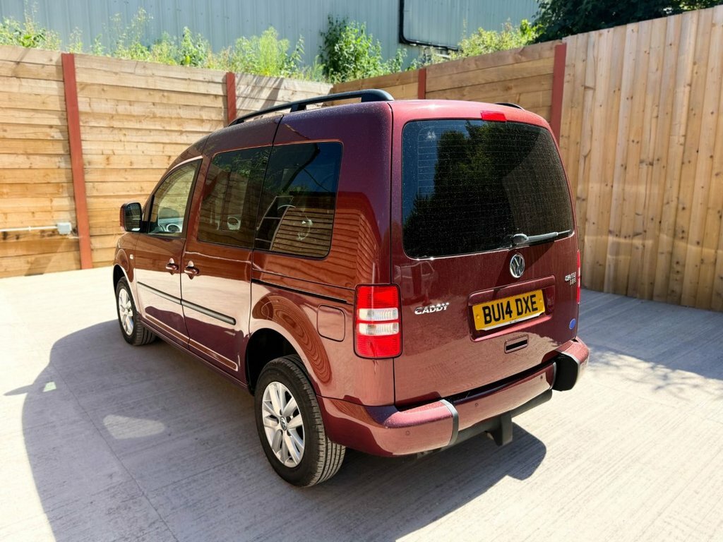 Volkswagen Caddy Life Life 2014 64 Purple #12