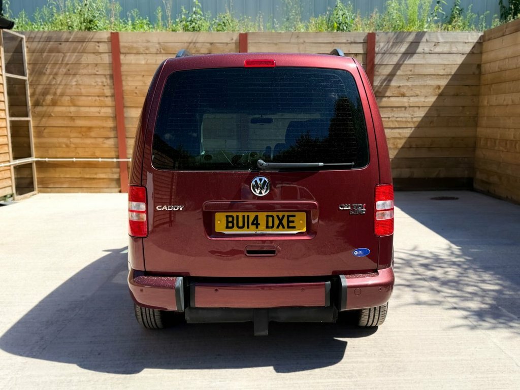 Volkswagen Caddy Life Life 2014 64 Purple #9