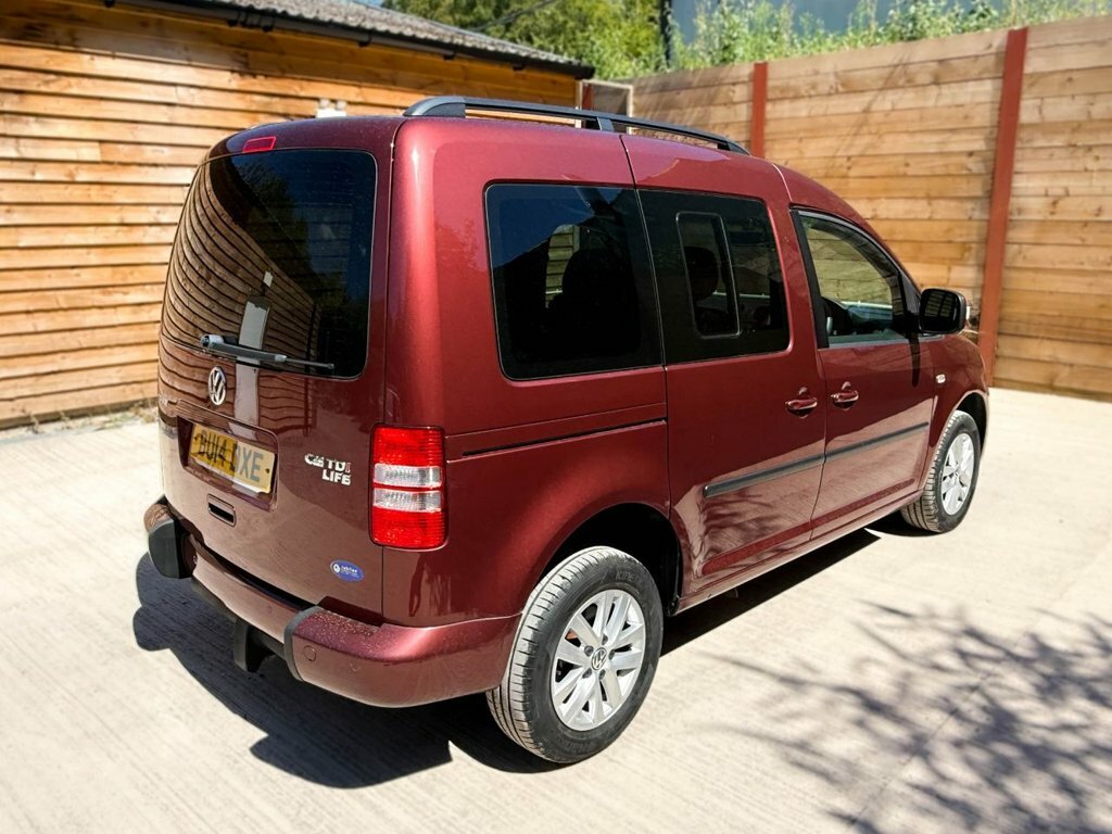 Volkswagen Caddy Life Life 2014 64 Purple #8