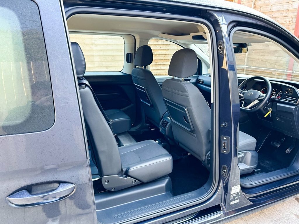 Volkswagen Caddy Maxi Life 2.0 Tdi 122 Life Dsg 2022 Silver #18