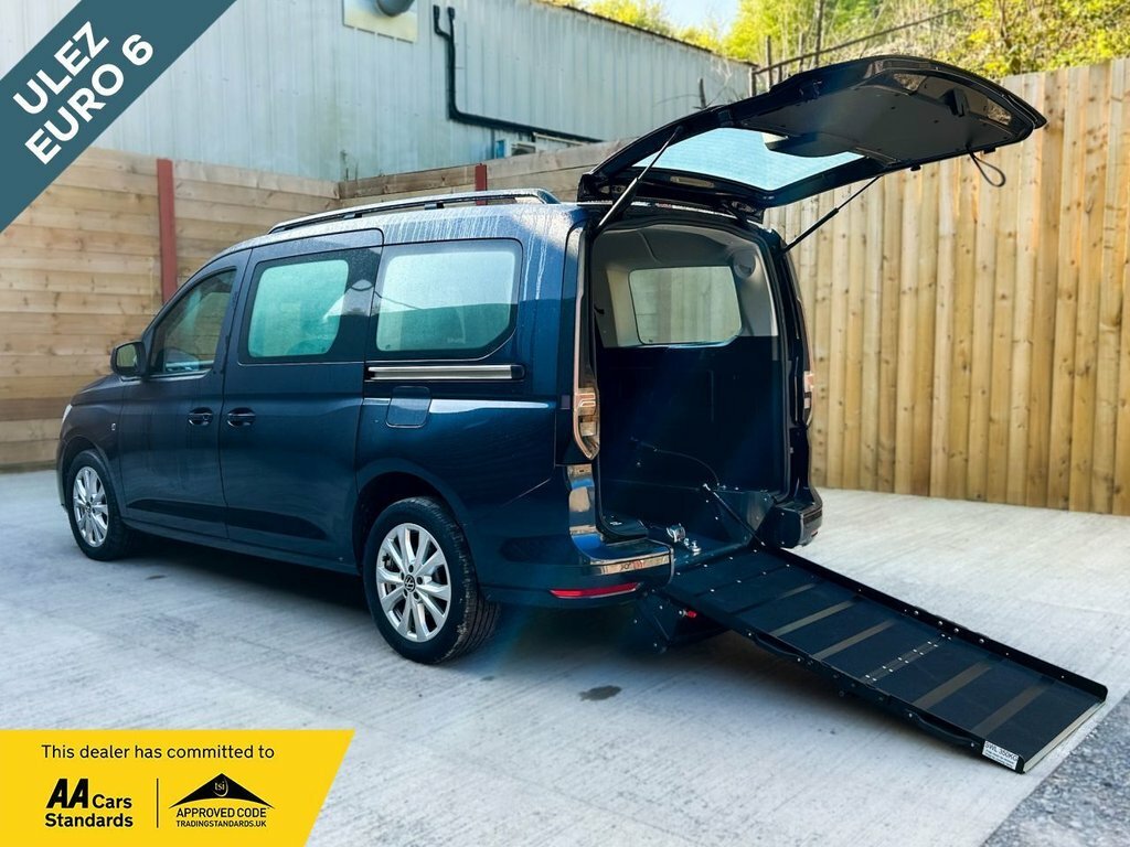 Volkswagen Caddy Maxi Life 2L Life Blue