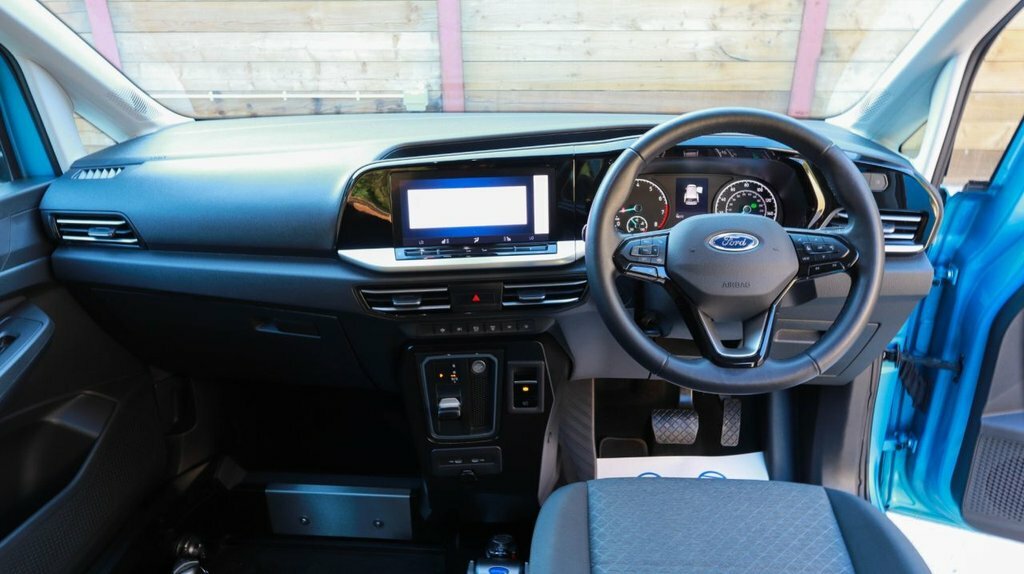 Ford Grand Tourneo Connect 1.5L Titanium Blue #2