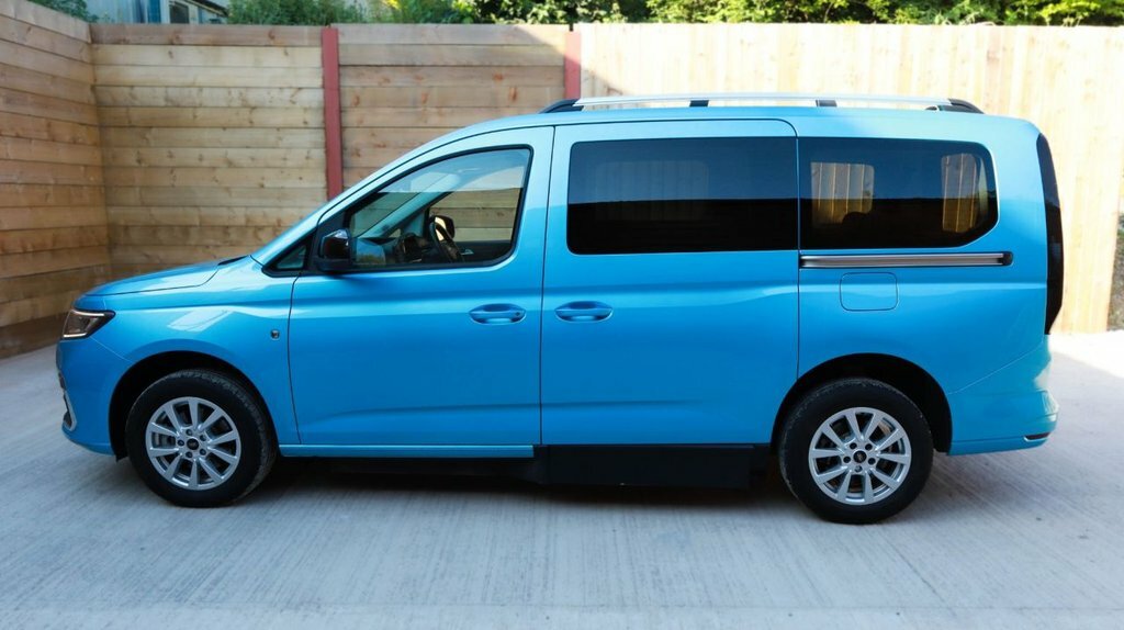 Ford Grand Tourneo Connect 1.5 Titanium Ecoboost Grey #9