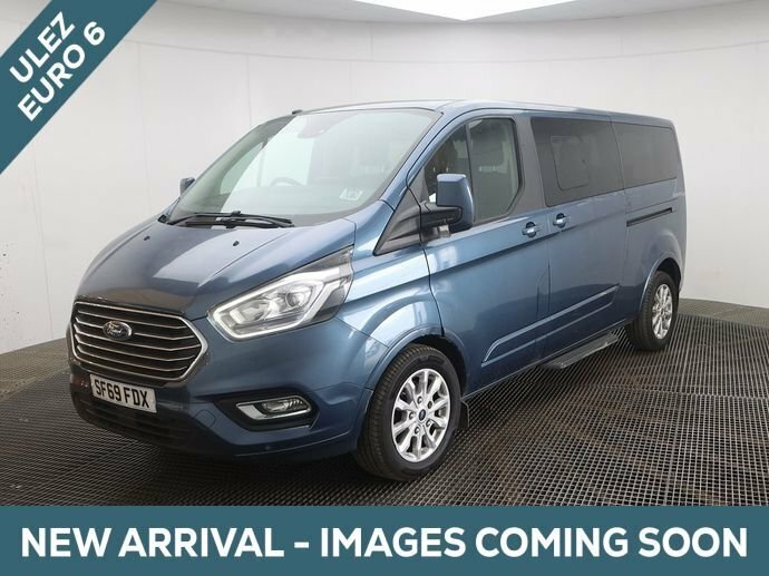 Ford Tourneo Custom 2L Titanium Blue