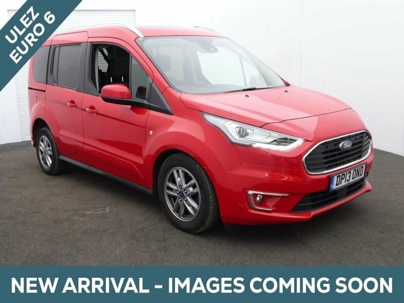 Ford Tourneo Connect 1.5L Titanium Red
