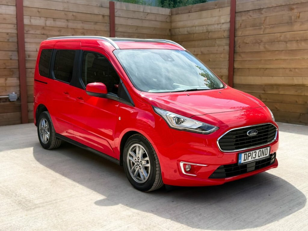 Ford Tourneo Connect 1.5L Titanium Red #4