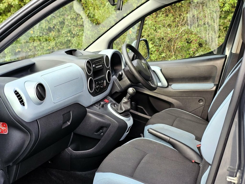 Citroen Berlingo E-hdi Airdream Xtr Egs 5-Door 4 Seater Wheelchair Silver #18