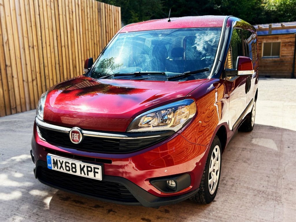 Fiat Doblo 1.4L Easy Red #4