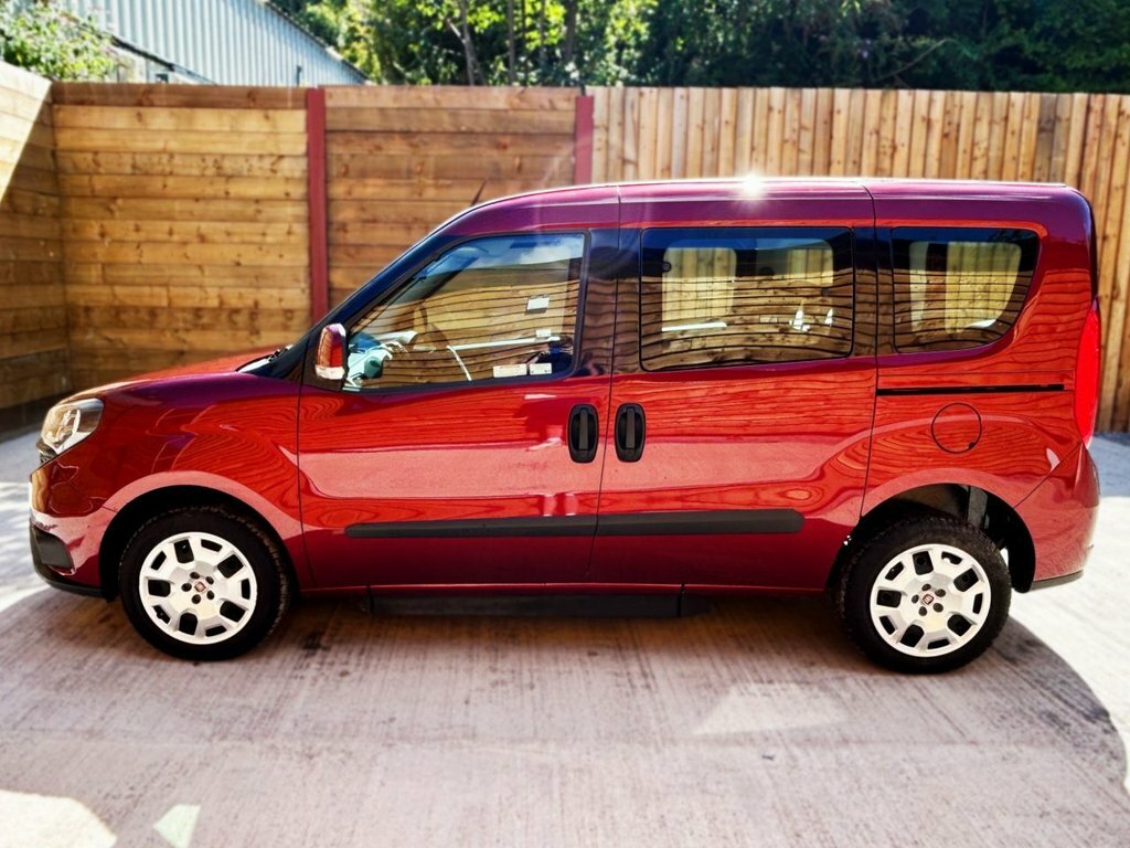 Fiat Doblo 1.4L Easy Red #6