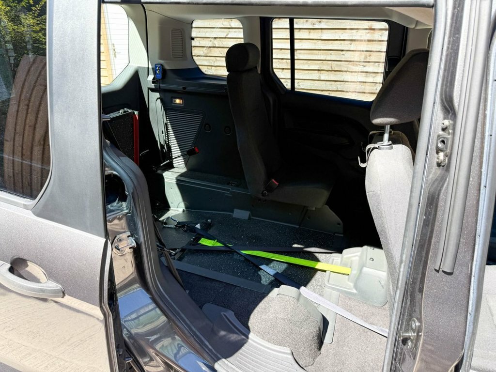 Ford Tourneo Connect Connect 2017 17  #17
