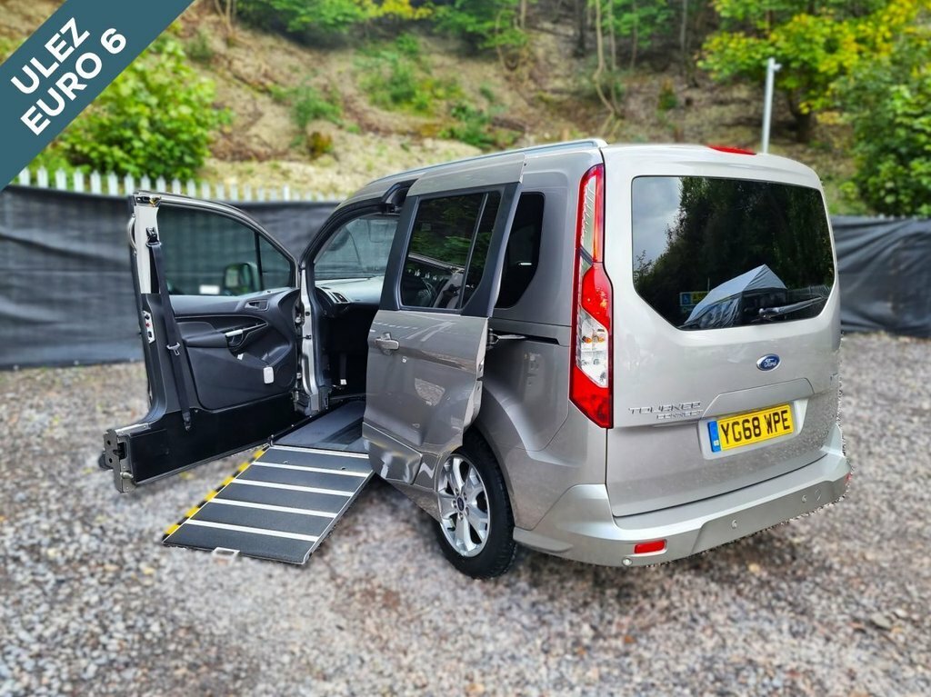 Ford Tourneo Connect 1L Titanium Silver