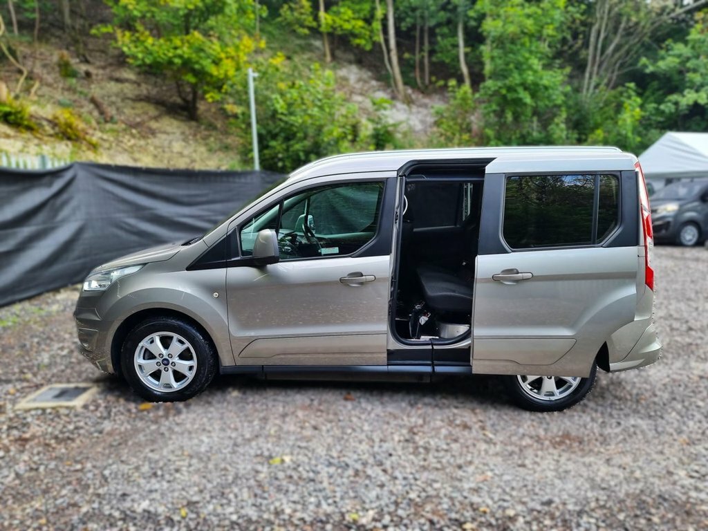 Ford Tourneo Connect  Grey #9