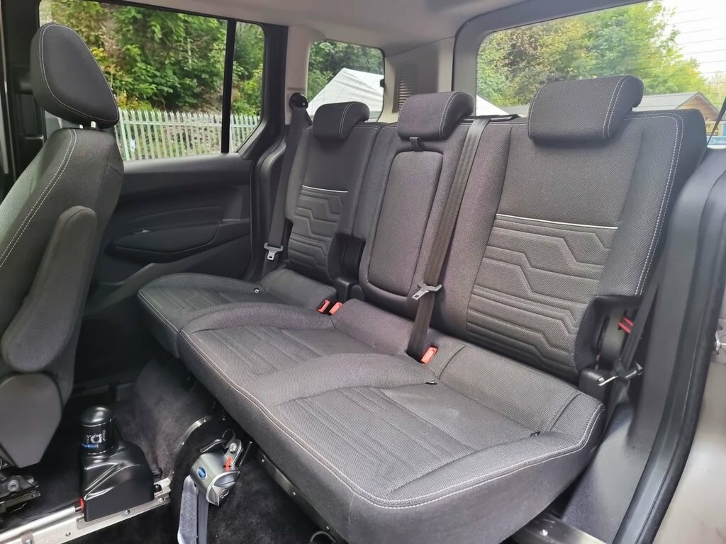 Ford Tourneo Connect  Grey #19