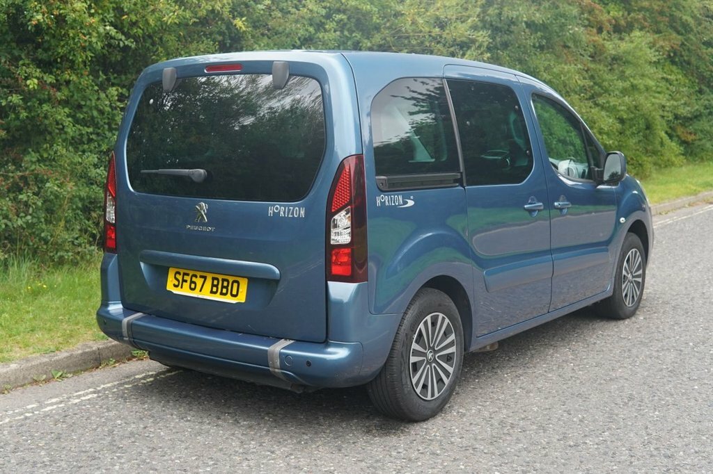 Peugeot Partner Tepee 1.2 Puretech 110 Active Grey #9