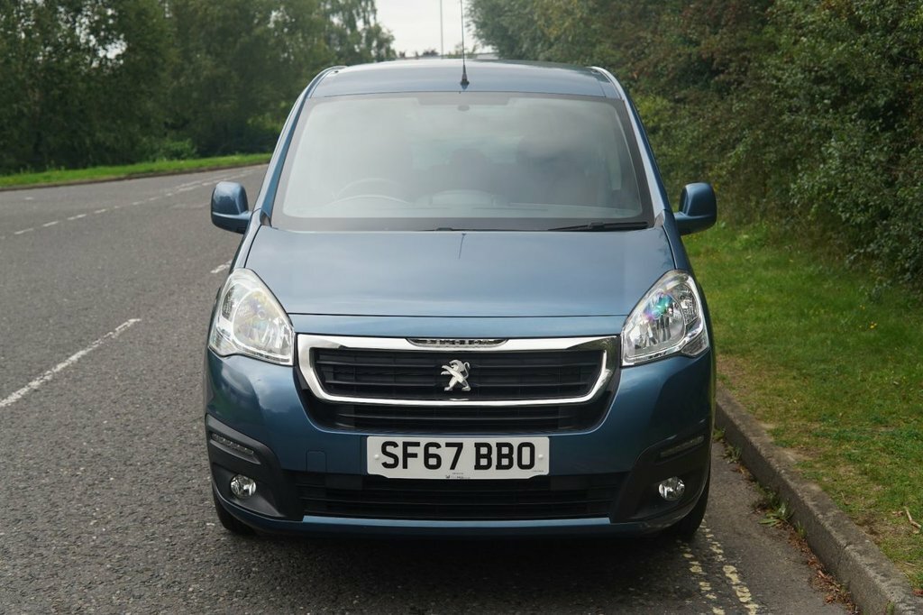 Peugeot Partner Tepee 1.2 Puretech 110 Active Grey #11