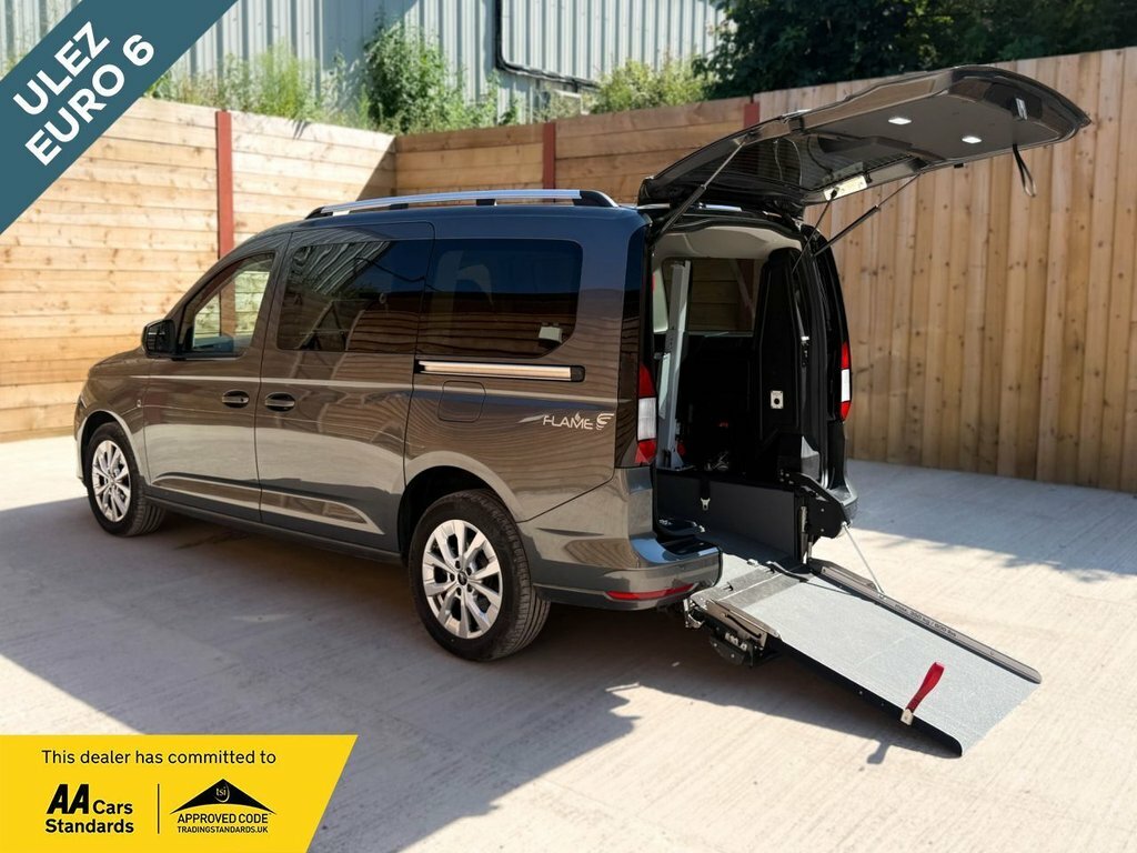 Ford Grand Tourneo Connect 2L Titanium Grey
