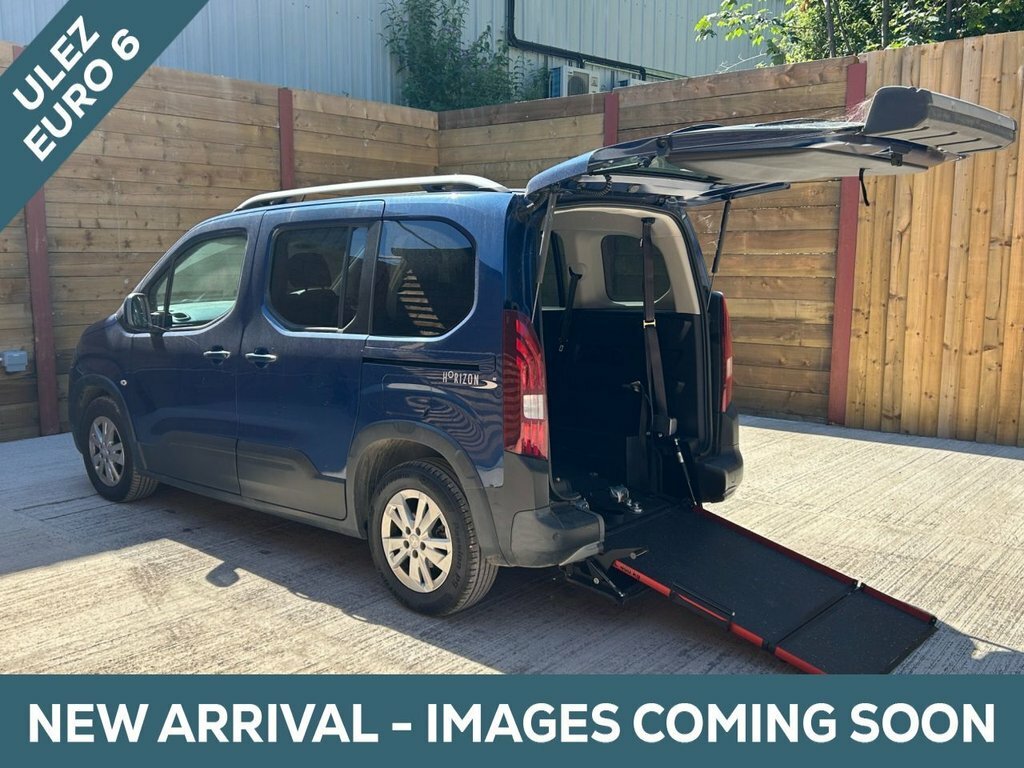 Peugeot Rifter 1.5L Allure Blue