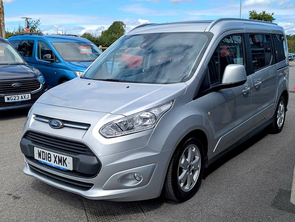 Ford Grand Tourneo Connect 1.5 Tdci 120 Titanium Switch Wav  #4