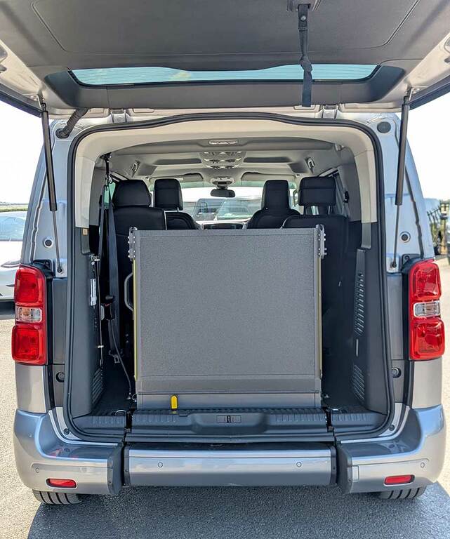 Citroen SpaceTourer 2.0 Bluehdi 180 Business Lounge M Wav  #6