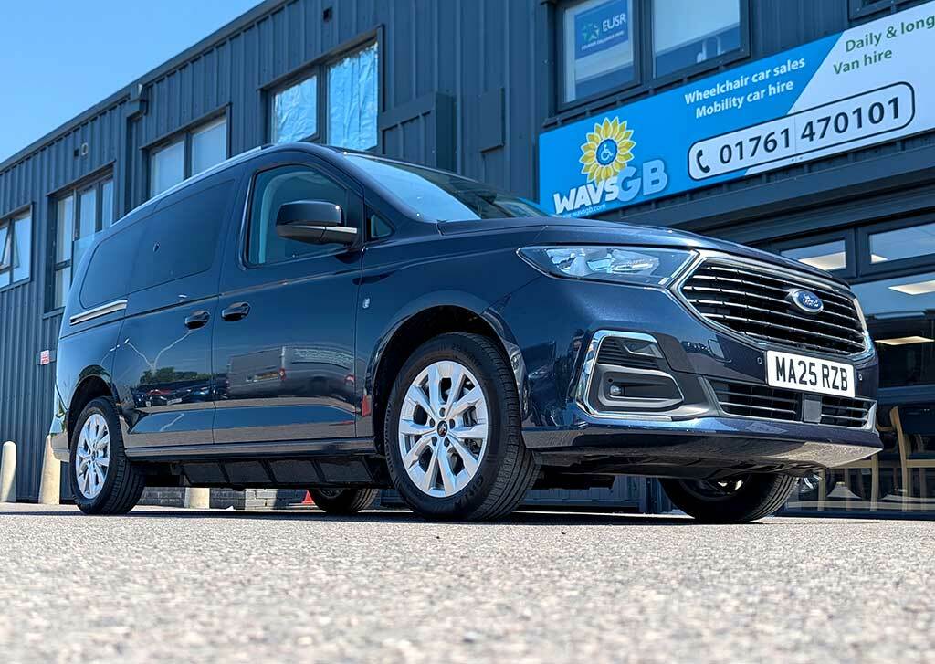 2025 Ford Grand Tourneo Connect