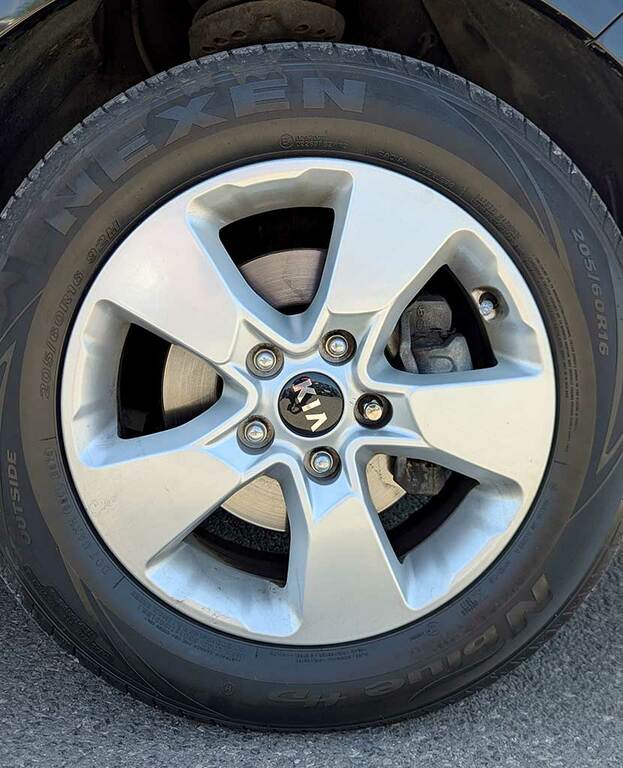 Kia Soul Hatchback Silver #27