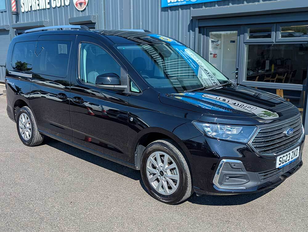 Ford Grand Tourneo Connect Freedom Rs 2.0 Titanium Wav SG23ZKO #2