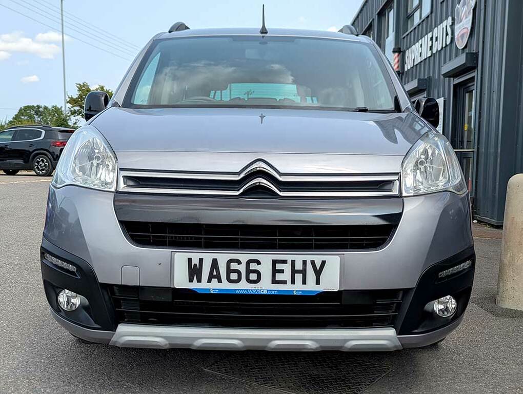 Citroen Berlingo Multispace 1.6 Bluehdi 100 Xtr Wav  #2
