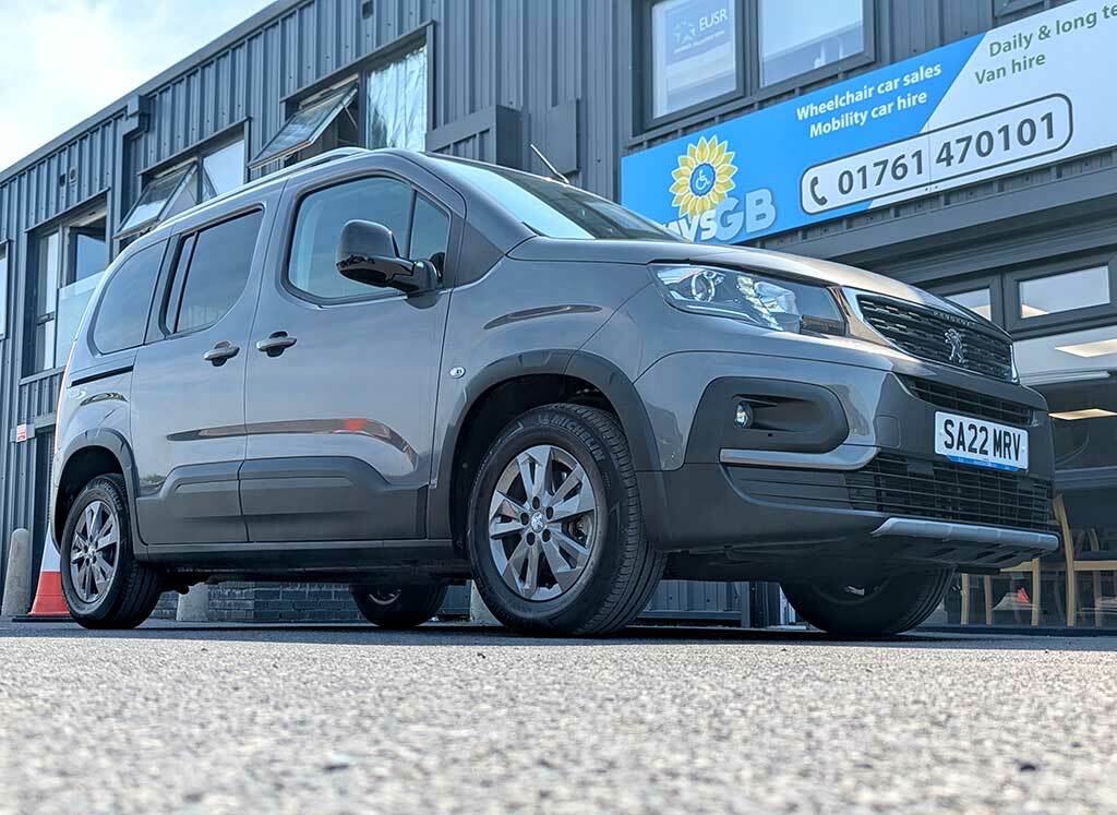 Peugeot Rifter Horizon Re 1.2 Wav