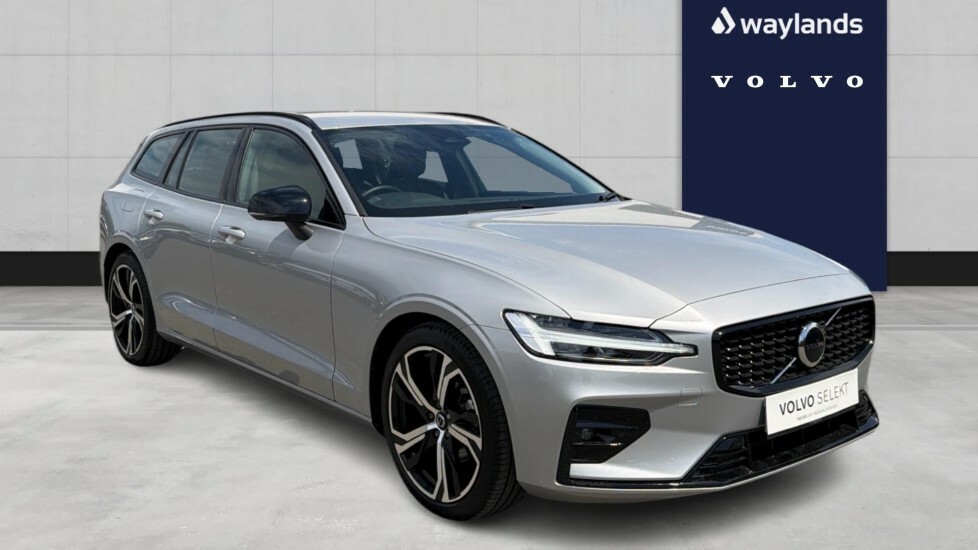 Volvo V60 Plus, B4 Mild Hybrid, Dark Silver