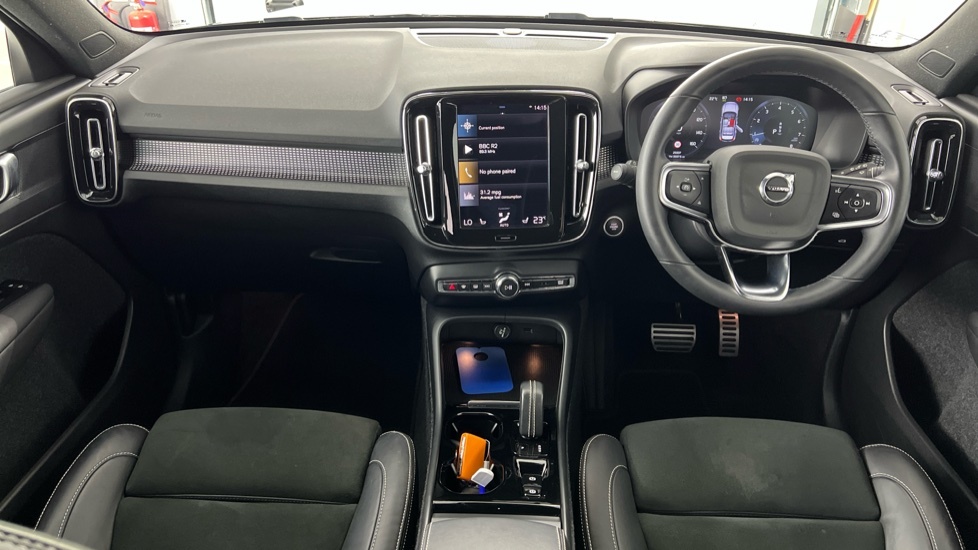 Volvo XC40 R-design Pro, T3 VK22KVL Black #5