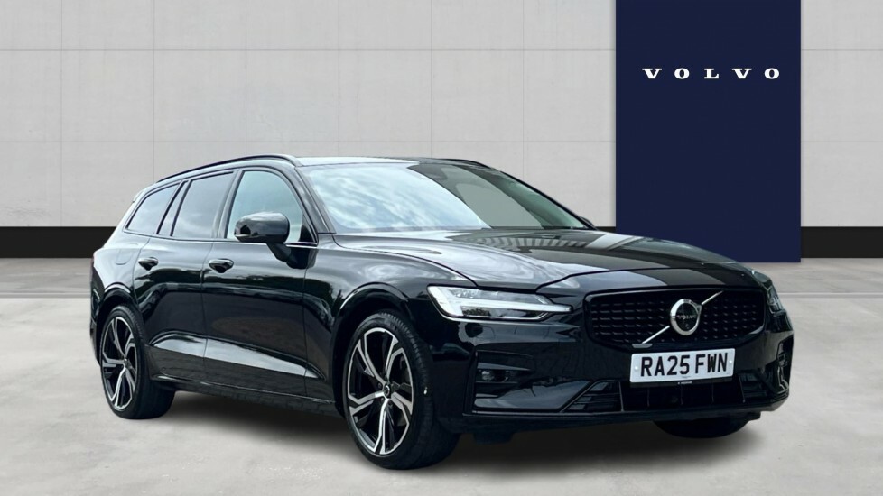 Volvo V60 Ultra B4 Mhev Black
