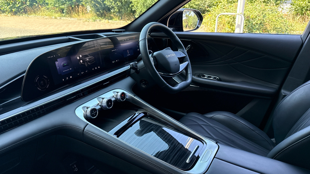 Omoda 9 Omoda 9 Noble Phev Awd OY25TJZ Black #2