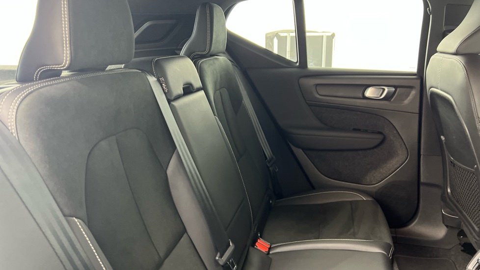 Volvo XC40 T3 R-design Pro, Parking Camera, Hea NK22LNF Blue #6