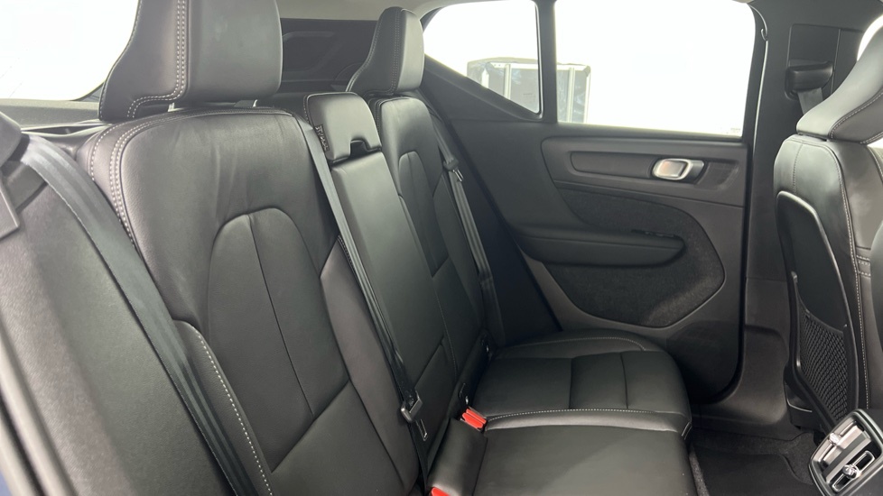 Volvo XC40 B4 Ultra, Mild Hybrid, Brightpanroof, 360 RO75MLF Blue #6