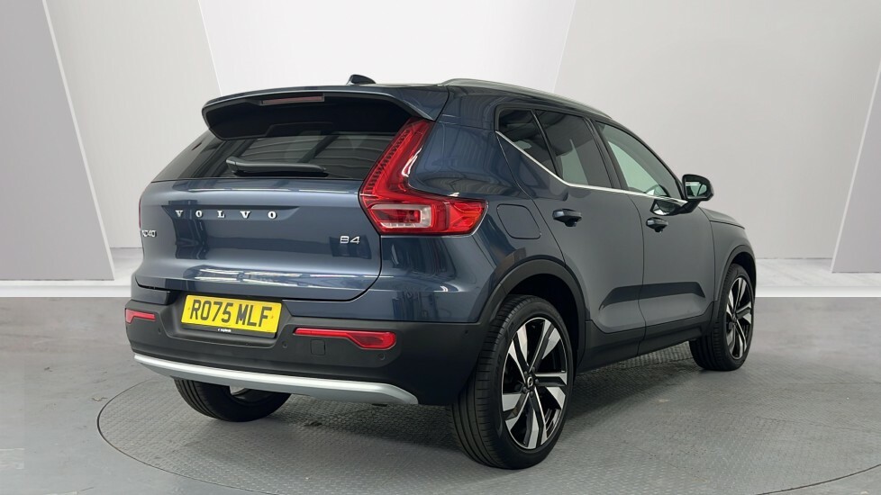 Volvo XC40 B4 Ultra, Mild Hybrid, Brightpanroof, 360 RO75MLF Blue #2