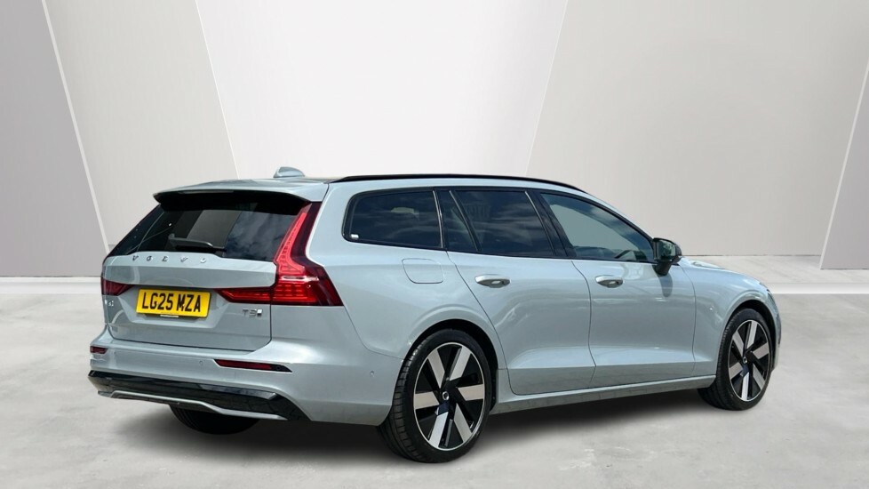 Volvo V60 Ultra T8 Phev Awd LG25MZA Grey #2