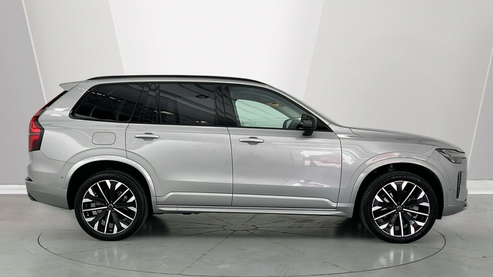 Volvo XC90 Ultra, B5 Awd Mild Hybrid, Dark, 7 Seats YM25NRN Silver #3