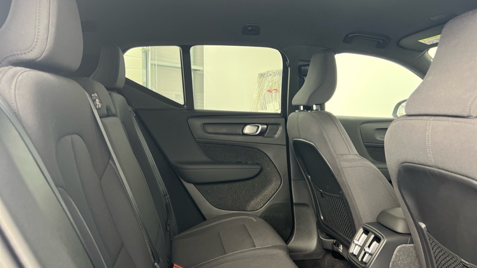Volvo XC40 Recharge Core, Single Motor, YP73VLS Grey #6