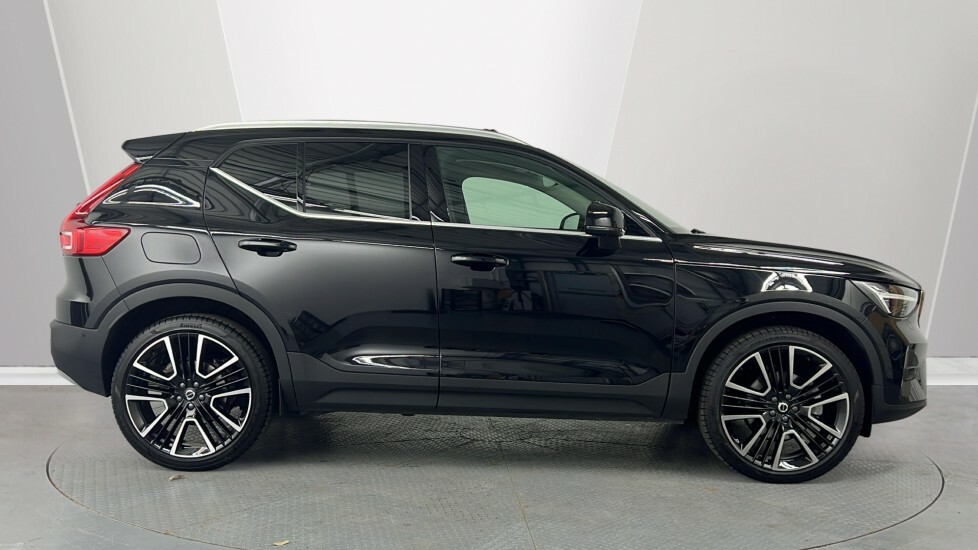 Volvo XC40 B4 Ultra, Mild Hybrid, Bright21 Alloys, WD75DTX Black #3
