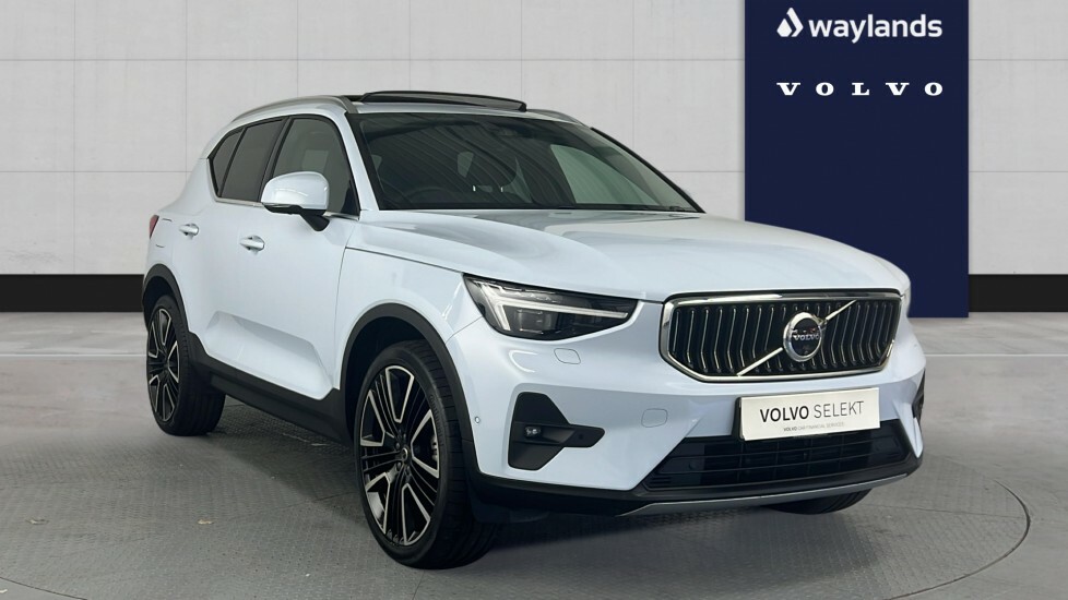 Volvo XC40 B4 Ultra, Mild Hybrid, Bright Blue