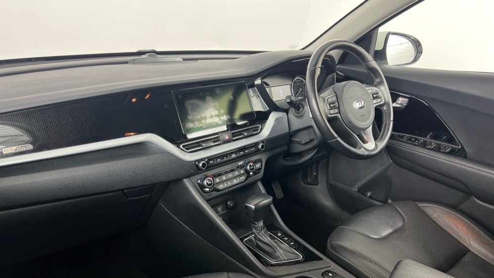 Kia Niro 1.6 Gdi 3 Phev AO20OWU White #3