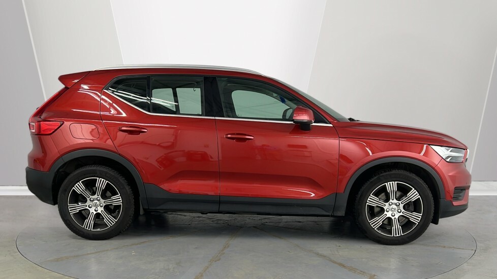 Volvo XC40 Inscription, B4 Awd Mild Hybrid DE71TPO Red #3