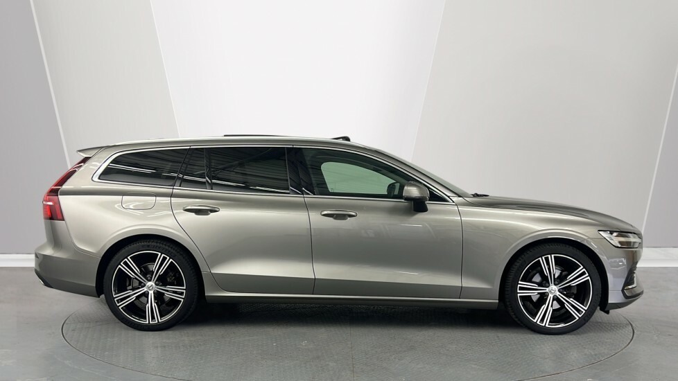 Volvo V60 B3 Inscription, Mild Hybridpanroof, 360 Camera, Grey #3