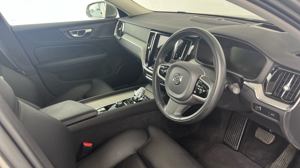 Volvo V60 B3 Inscription, Mild Hybridpanroof, 360 Camera, Grey #4