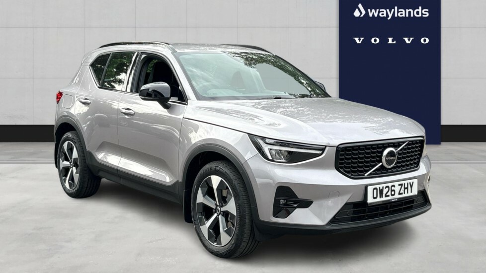Volvo XC40 Plus, B3 Mild Hybrid, Dark Silver