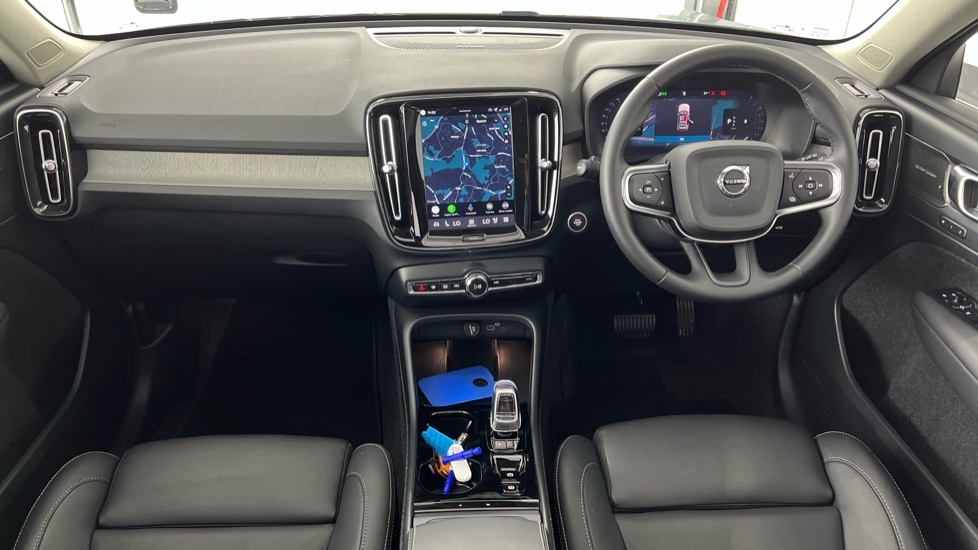 Volvo XC40 Ultra, B4 Mild Hybrid, Bright RV75PZR Grey #5